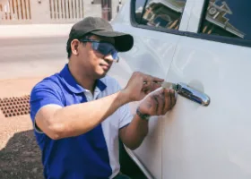 Car Locksmith in Canyon Lake, CA